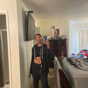 Meet your Posher, Melina